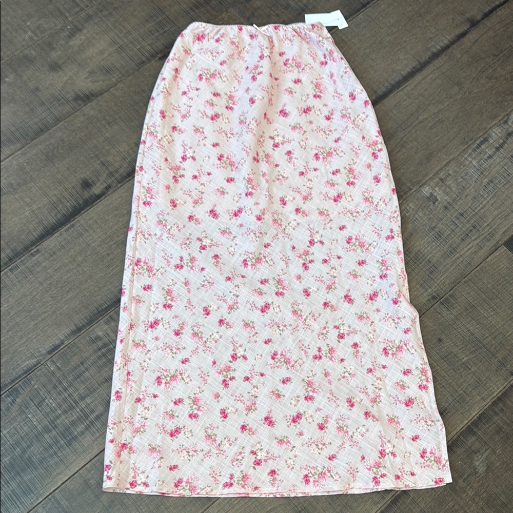 NWT Floral Pink Rose Maxi Skirt size M - Picture 10 of 16